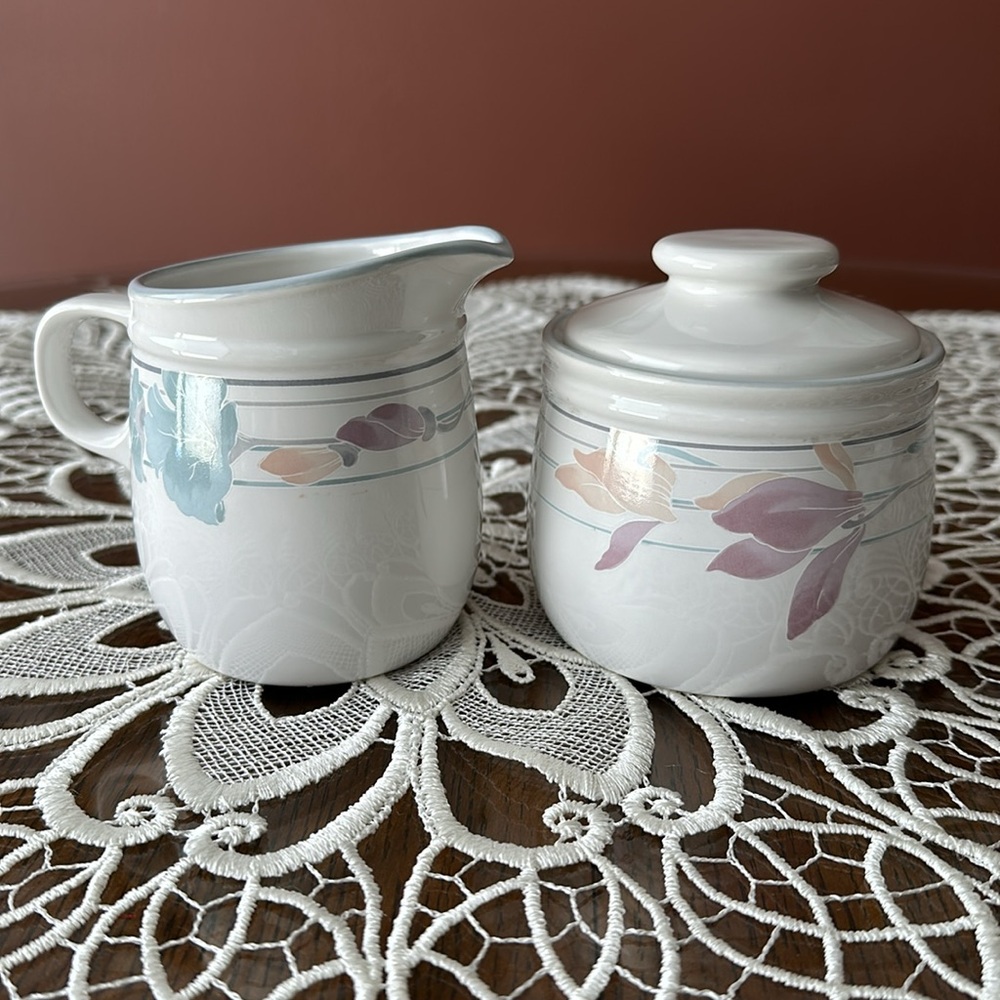 Tender Bloom by Studio Nova, Stoneware Cream Pitcher & Sugar Bowl ~ NWOT~